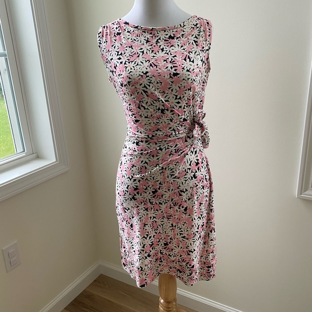 Diane Von Furstenberg DVF Floral Wrap Dress Size 2